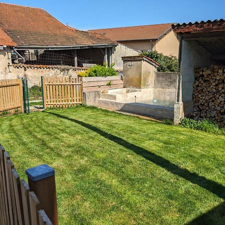 Logement - Studio Independant A Pérouges Kültér fotó