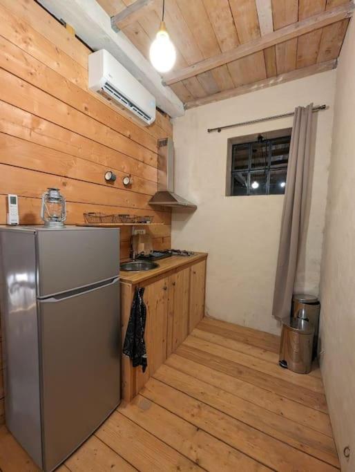 Logement - Studio Independant A Pérouges Kültér fotó