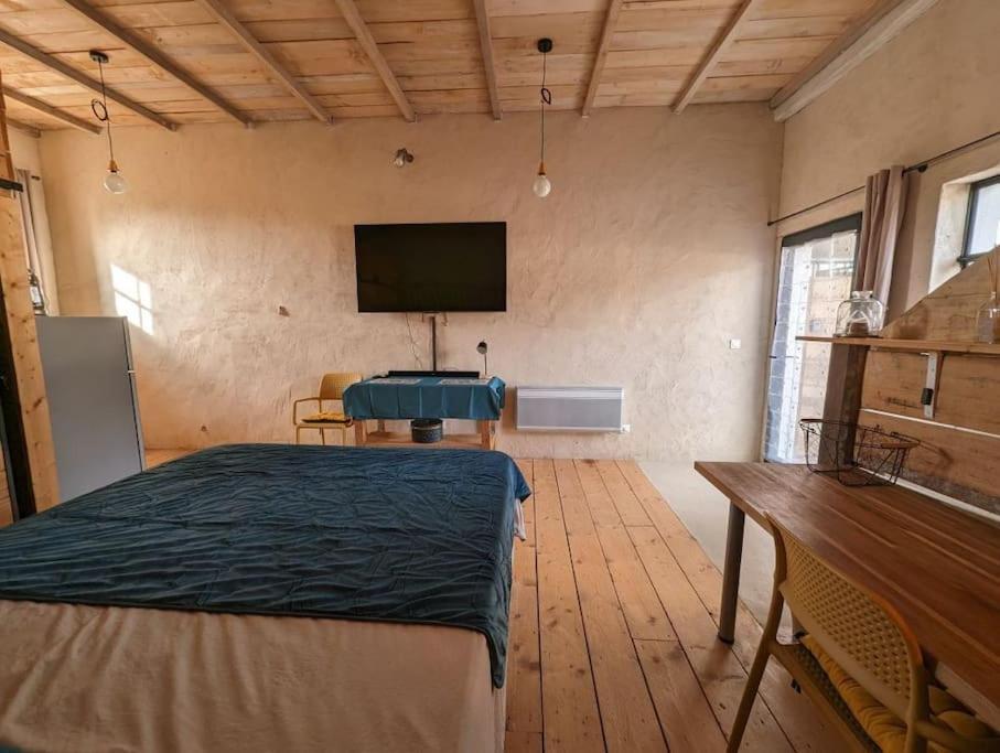 Logement - Studio Independant A Pérouges Kültér fotó