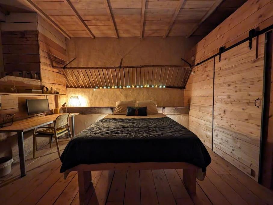 Logement - Studio Independant A Pérouges Kültér fotó